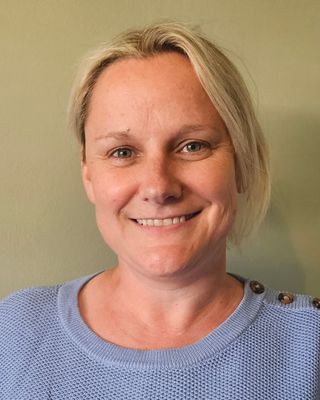 Photo of Kerri Nicholls, Counsellor, MBACP