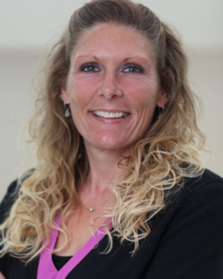 Photo of Steffanie Meeks (Addiction Treatment), Psychiatric Nurse Practitioner in Illinois