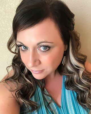 Photo of Nichole Wilder, Marriage & Family Therapist Associate, MA, AMFT