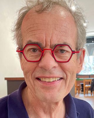 Photo of Graeme Galton, Psychotherapist, MA, MUKCP