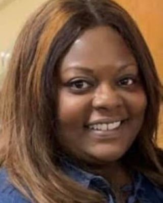 Photo of Tennia Crawford, Clinical Social Work/Therapist, LSW, PEL, CMIP