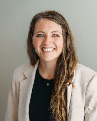 Photo of Hannah Loftus, Clinical Social Work/Therapist, LSW, MSW