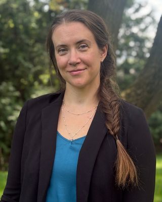 Photo of Elizabeth Tenney-Domanski, Pre-Licensed Professional, MSN, FNP