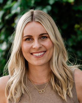 Photo of Morgan Shindel, Marriage & Family Therapist, LMFT