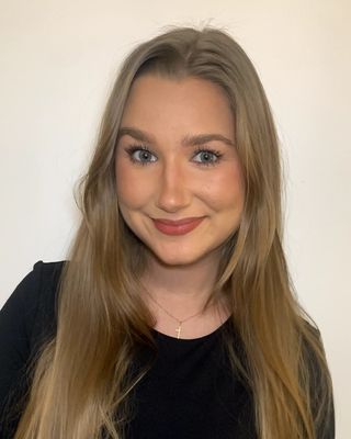 Photo of Charlotte Laframboise, Registered Psychotherapist (Qualifying), BA, MA, RP(Q)