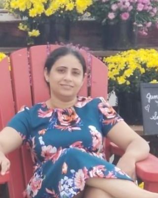 Photo of Shikha Harish, Registered Psychotherapist, BA Hons, MA