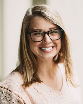Photo of Meg Brackenbury, Licensed Professional Counselor Associate, MS