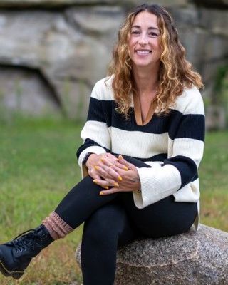 Photo of Alex K Miller, Counselor, MS, tLMHC, NCC
