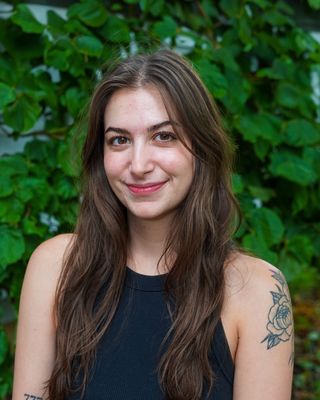 Photo of Jenna Gallas, LPC