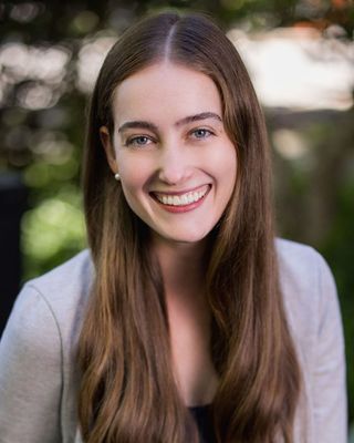 Photo of Amanda Kaplan, Marriage & Family Therapist Associate, MS, AMFT