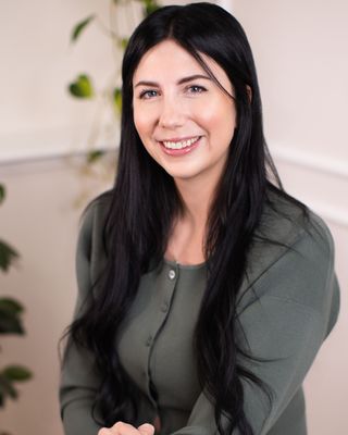 Photo of Lindsay Webster, Pre-Licensed Professional, BA