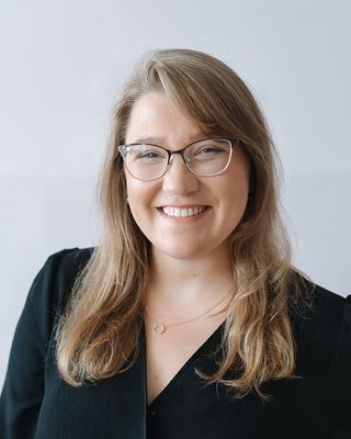 Photo of Summer Salmans, Clinical Social Work/Therapist, LCSW, MSW