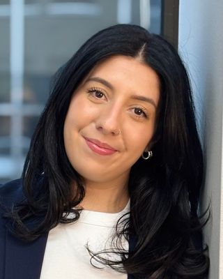 Photo of Allison Correia, Registered Psychotherapist, MEd, MACP