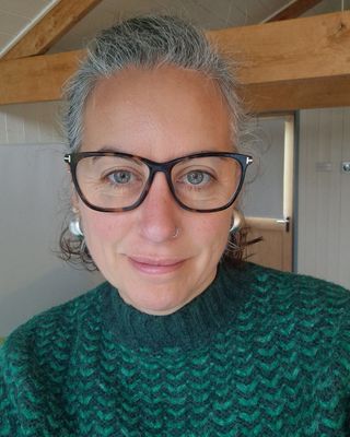 Photo of Anna Doyle, Psychotherapist, MSc, UKCP Trainee