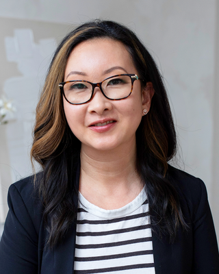 Photo of Diane Hua-Stewart, Registered Psychotherapist, MPH, MACP, RP