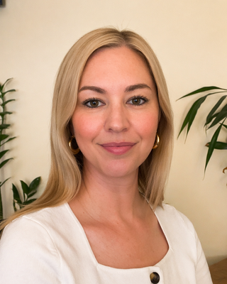 Photo of Laura Sullivan, Clinical Social Work/Therapist, LCSW, CASAC