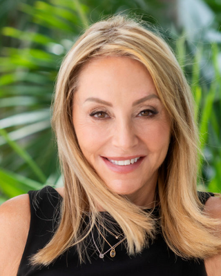 Photo of Barbara Winter, Psychologist, PhD, FAACS, CSAT, CGP