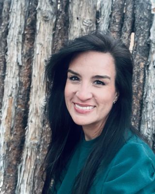 Photo of Tara Lobaina, Marriage & Family Therapist, MS, LMFT