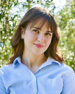 Photo of Molly Walters, Marriage & Family Therapist Associate, MA, AMFT