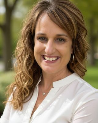 Photo of Anna Marshall, Clinical Social Work/Therapist, MSW, LISW-S