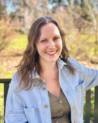 Photo of Elizabeth Hackney, Licensed Professional Counselor, MA, LPC