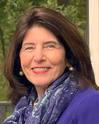 Photo of Debra Hapenny Ciavola, Marriage & Family Therapist, PhD, LMFT