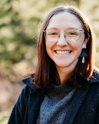 Photo of Maureen Elworthy, Counsellor, RCC, SEP, MC, BSc