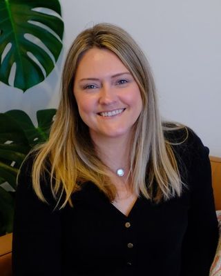 Photo of Brittne Lee, Psychotherapist, MA, PACFA