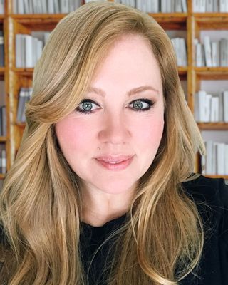 Photo of Sarah van Belle, Clinical Social Work/Therapist, PhD, LCSW
