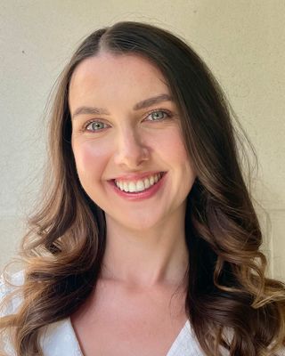 Photo of Natalie Lowry, Psychologist, MSc, HCPC - Health Psych.