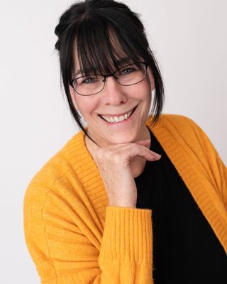 Photo of Richelle Dolan - Therapy for Neurodivergent Minds - Richelle Dolan, Registered Psychotherapist (Qualifying)