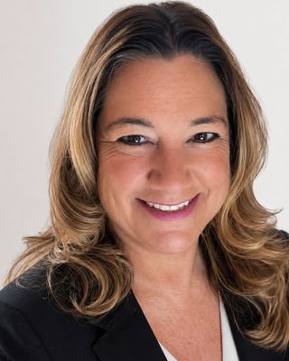Photo of Stephanie Gecewicz, Psychiatric Nurse Practitioner, MSN, APRN, PMHNP