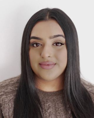 Photo of Kushmeet Grewal, Registered Psychotherapist (Qualifying)