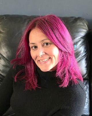 Photo of Kelly VanMoen, Licensed Professional Counselor, LPC, CAADC