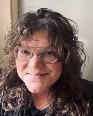 Photo of Amber Dale Hudson, Registered Psychotherapist (Qualifying), SSW, BA , RP (Q)
