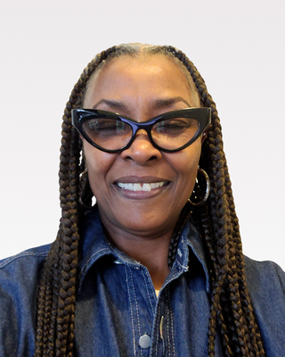 Photo of Tracy Burton, Clinical Social Work/Therapist, LICSW