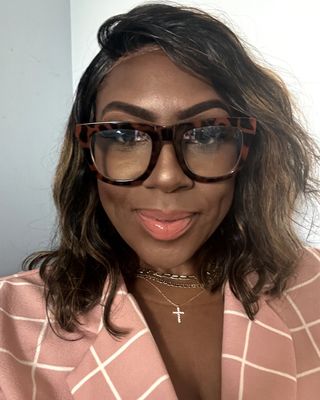 Photo of Tenesha Vedrine, Clinical Social Work/Therapist, LMSW, MTS