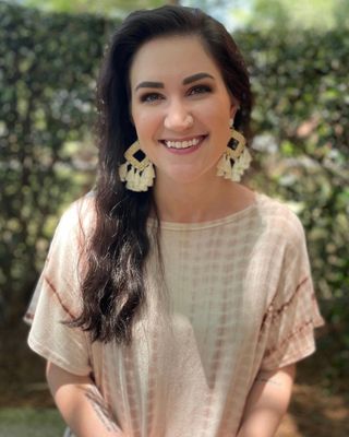 Photo of Lauren Ivey, MA, LCAS, CCTP