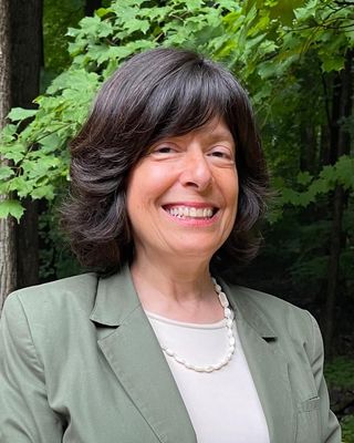 Photo of Dr. Shoshana Isenberg - Pathways Evaluations, PhD, Psychologist