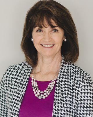 Photo of Julie Dymock, Marriage & Family Therapist, LMFT