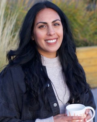 Photo of Raina Nareg, Registered Social Worker, MSW, RSW