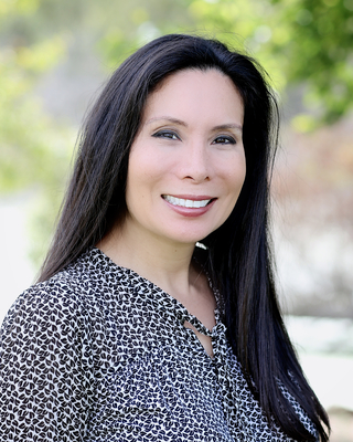 Photo of Linda Grove, Marriage & Family Therapist in West Park, Irvine, CA
