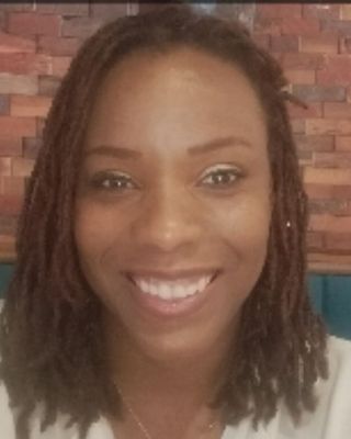 Photo of Olivia Fenelon, Counsellor, MBACP Accred