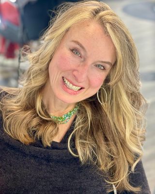 Photo of Tina D'Amico, Clinical Social Work/Therapist, LCSW, RYT-200, CIMHP, CCATP