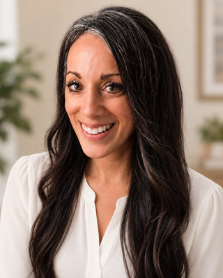 Photo of Amy Desautels - OCD & Anxiety Therapist (ERP & CBT) /Amy Desautels, Pre-Licensed Professional, BScN, MACP