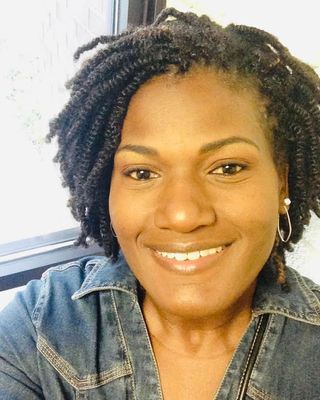 Photo of Kivia Ashford, Clinical Social Work/Therapist, LMSW