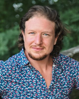 Photo of Levi Bentley, Pre-Licensed Professional, MFA, MA, LAPC