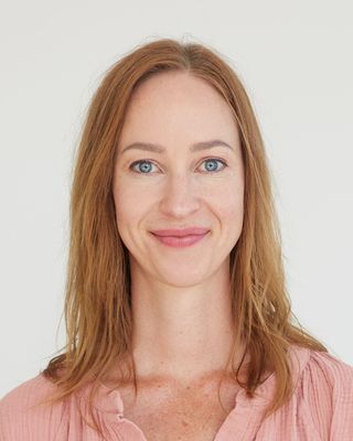 Photo of Anna Janiszewski, Clinical Social Work/Therapist, LMSW
