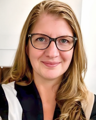 Photo of Hannah Marchand, Psychologist, PhD, CPsych