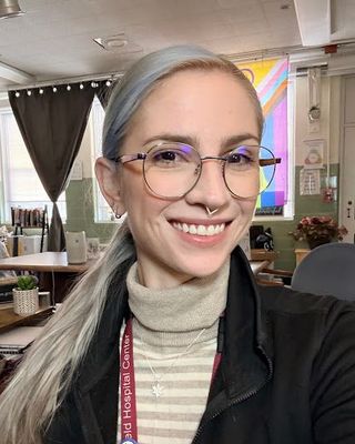 Photo of Dr. Rachel Ladysh, Psychologist, PsyD